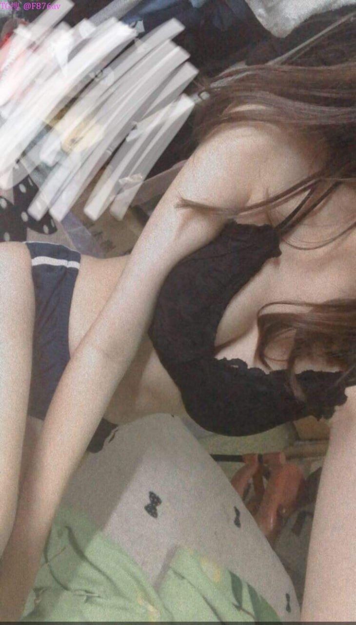 Anh hai lén phang tình nhân da đen của em trai