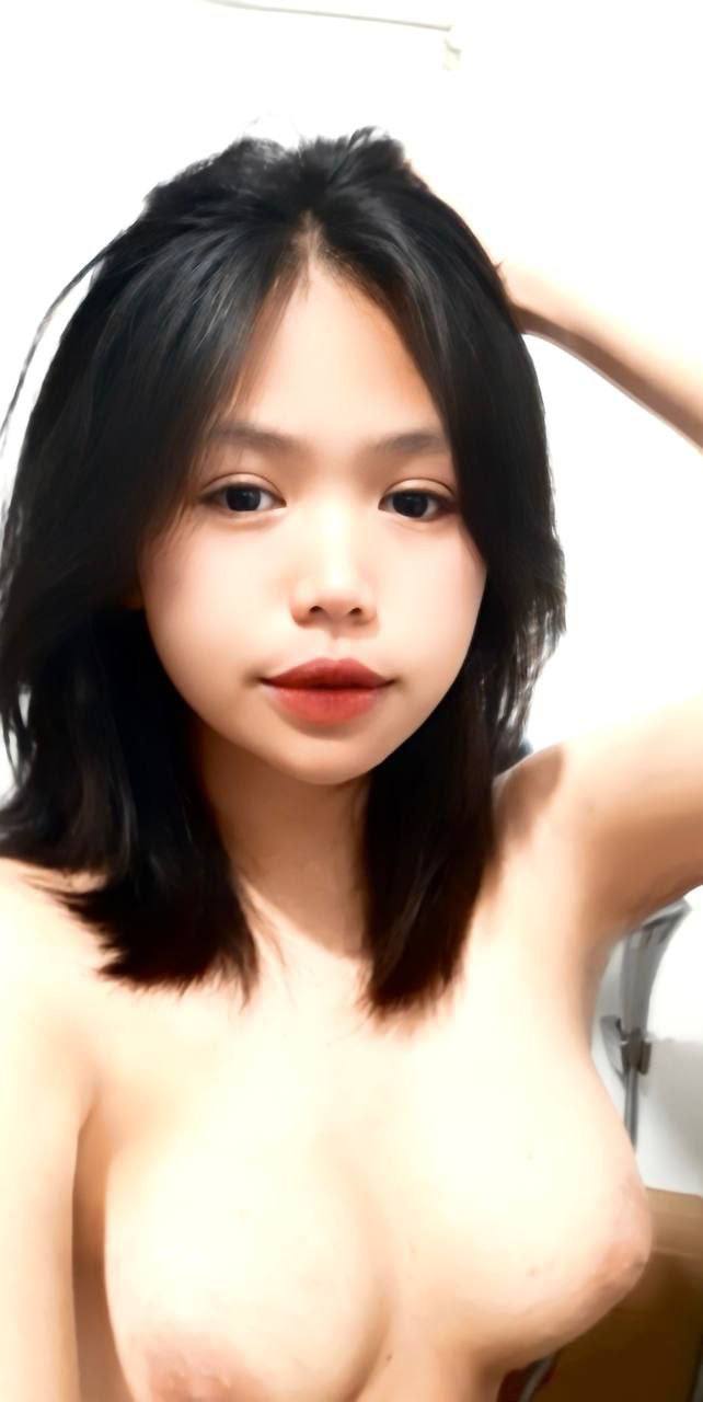 Để chăm sóc chú bò nhỏ đang ngày càng không hài lòng...